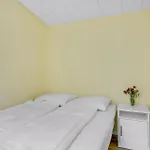 Сasa de vacaciones 2 Bedroom Lovely In *